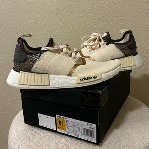 NMD R1 Women’s Adidas Shoes